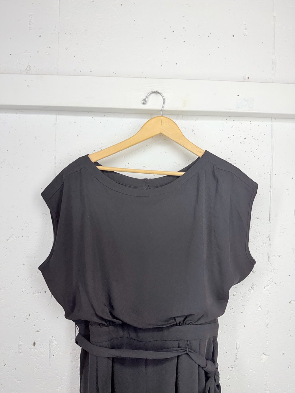 Eliza J Women's Size 14 Black Cap Sleeve Wide Leg Jumpsuit - Picture 5 of 16